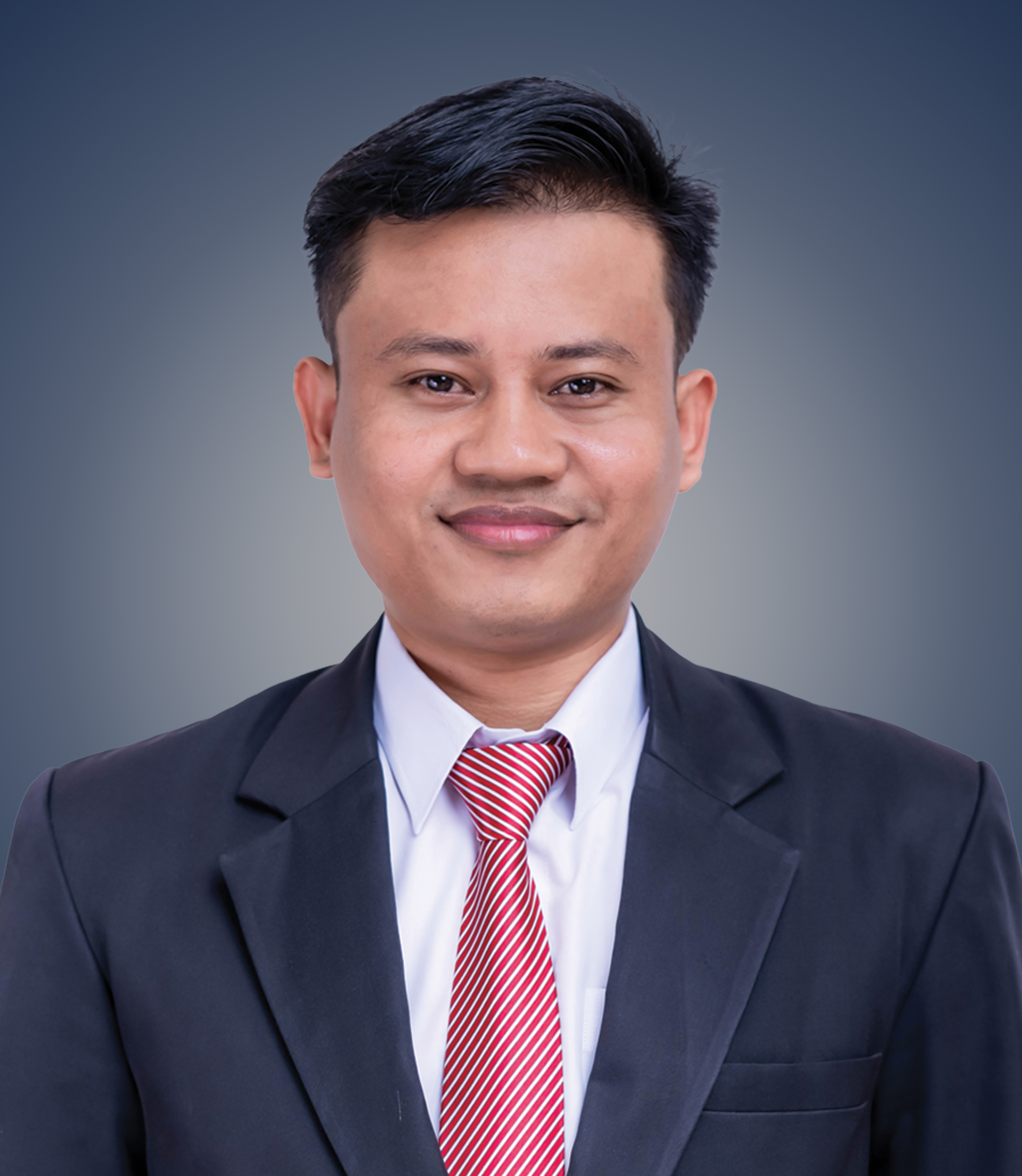 លោក សាវីស ឈរវ៉ាន់