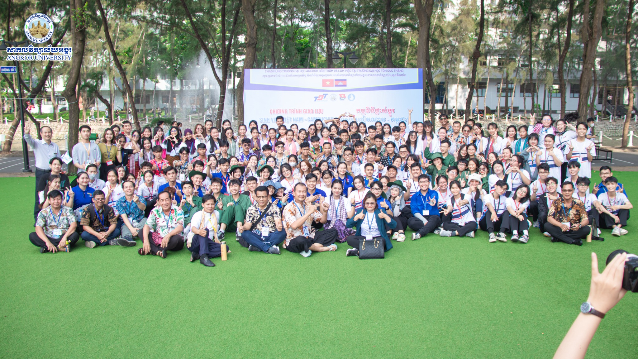 Cultural exchange activities between Angkor University and Ton Duc Thang University, Vietnam on October 20, 2023