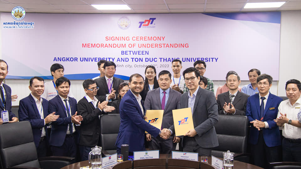 The MOU Signing Ceremony between Angkor University (Cambodia) and Ton Duc Thang University (Vietnam)
