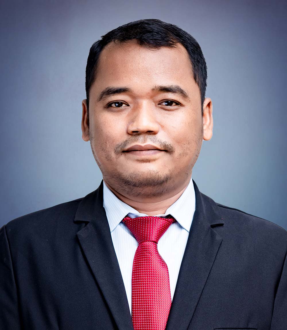 លោក សឿង លីម