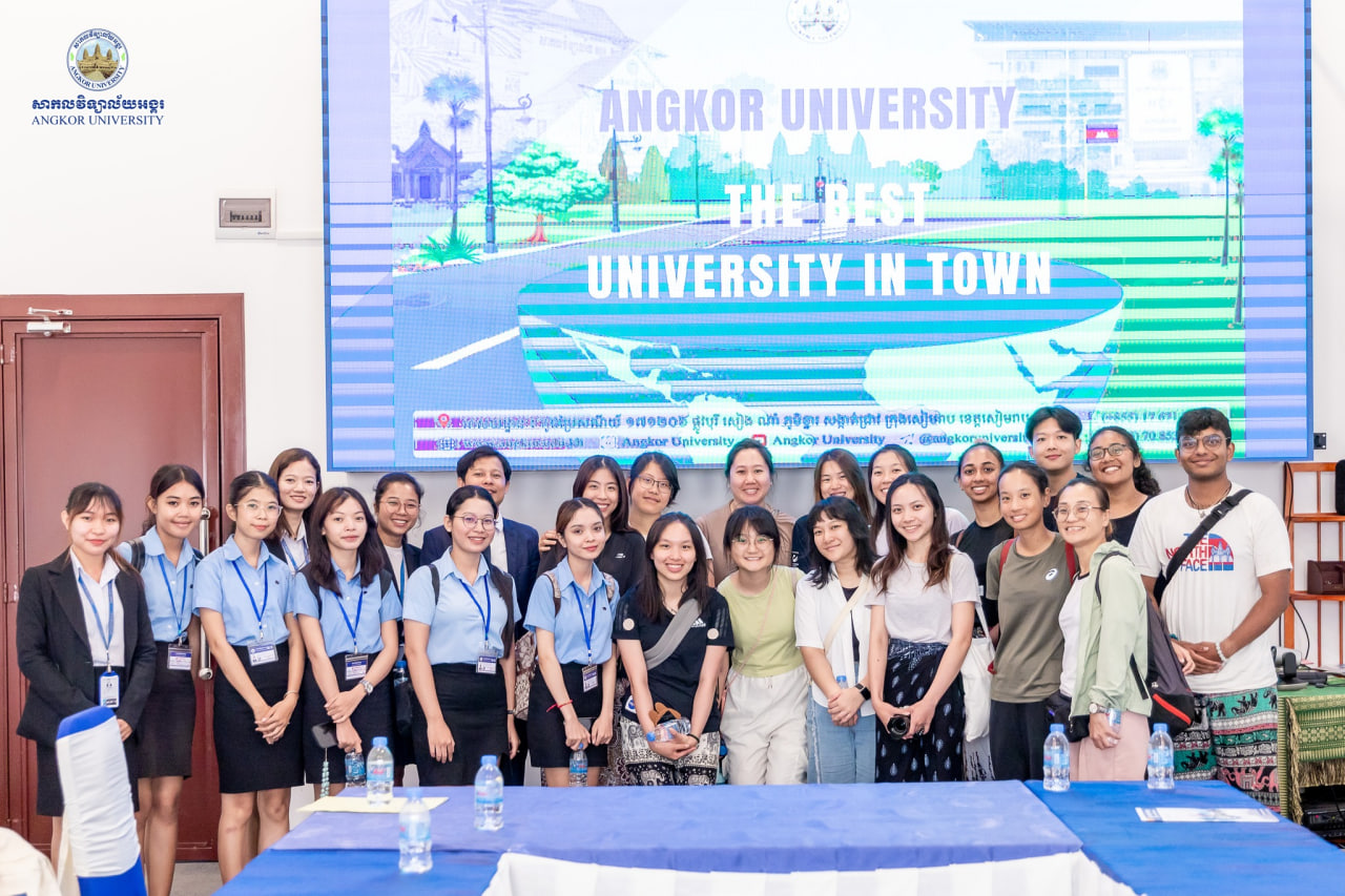 Warmly Welcome Medical Students from Singapore