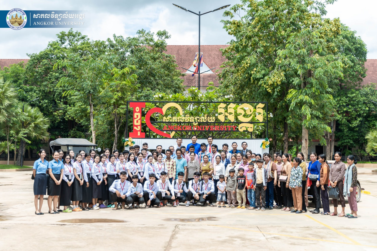Angkor University Welcomes Delegation from Hun Sen Nam Tao High School